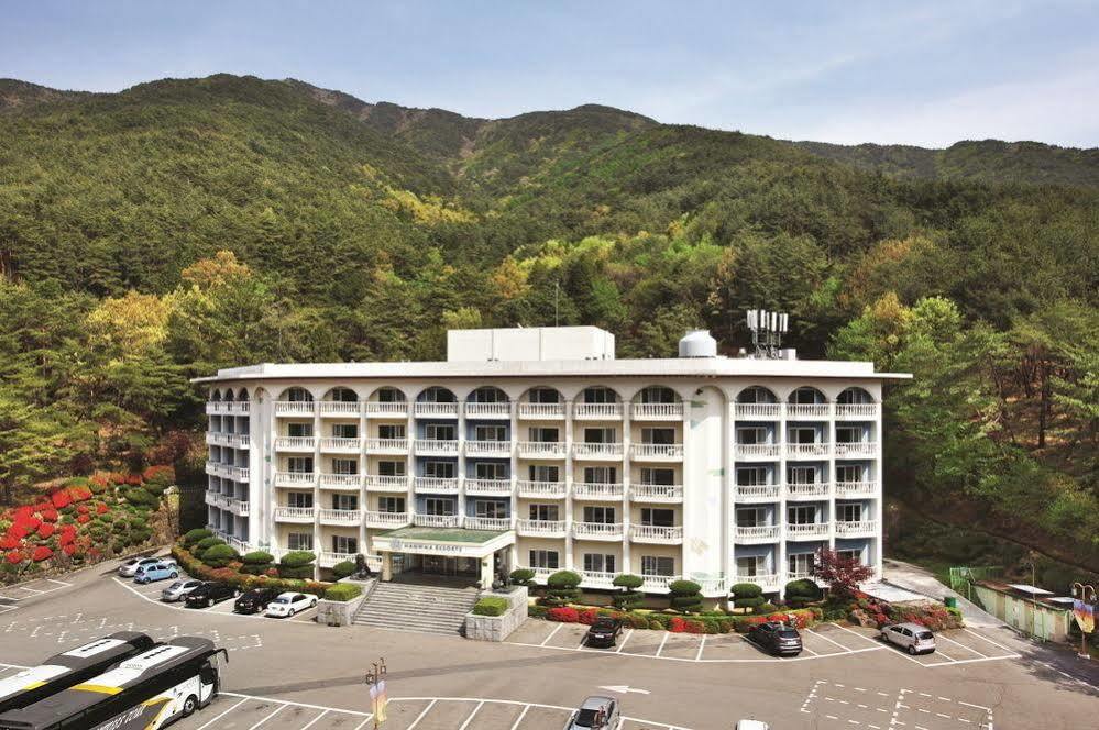 Hanwha Resort Jirisan Kulje Kültér fotó